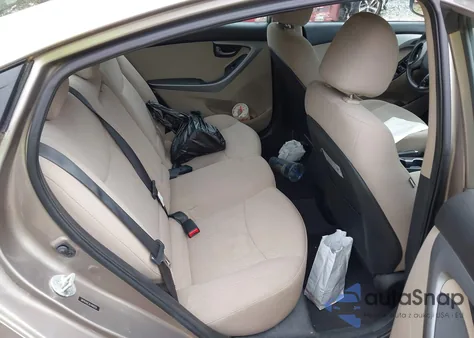 2014 Hyundai Elantra Se z USA, uszkodzony, nr VIN 5NPDH4AE3EH499219